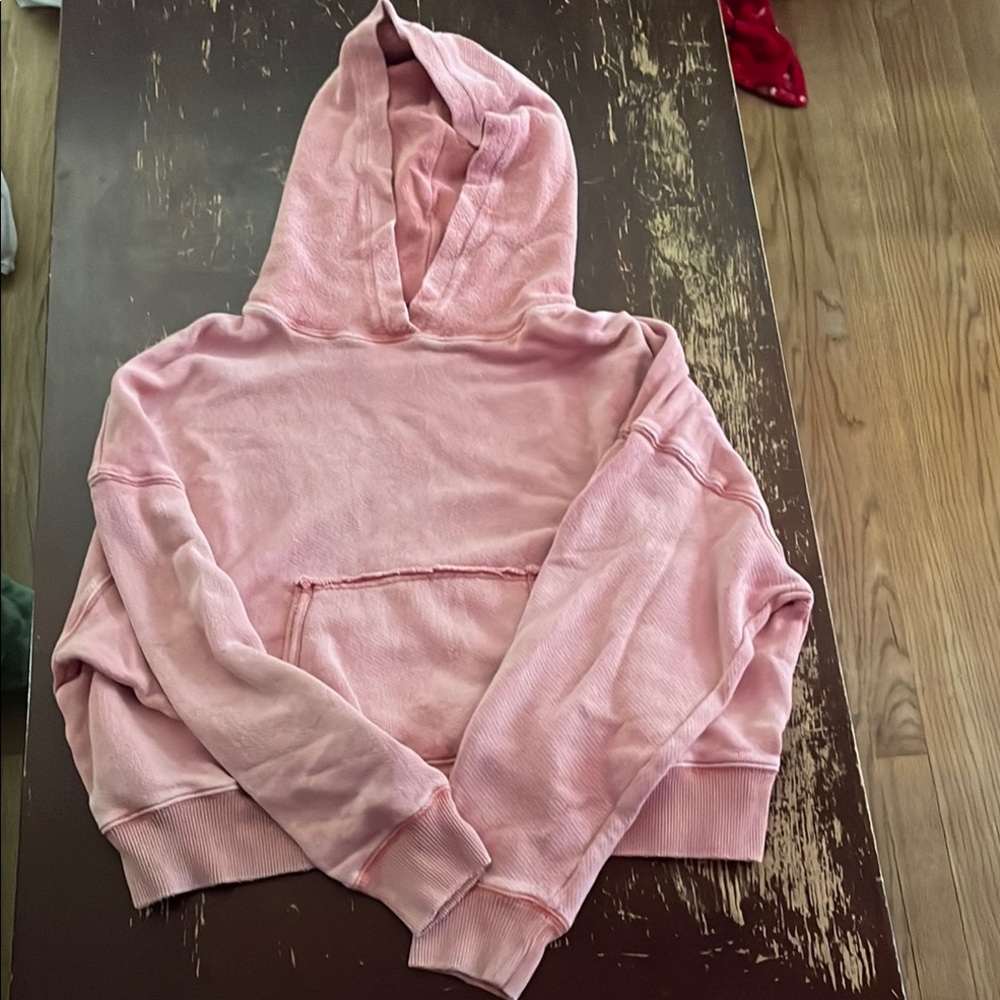Women’s American Eagle hooded sweatshirt pink medium